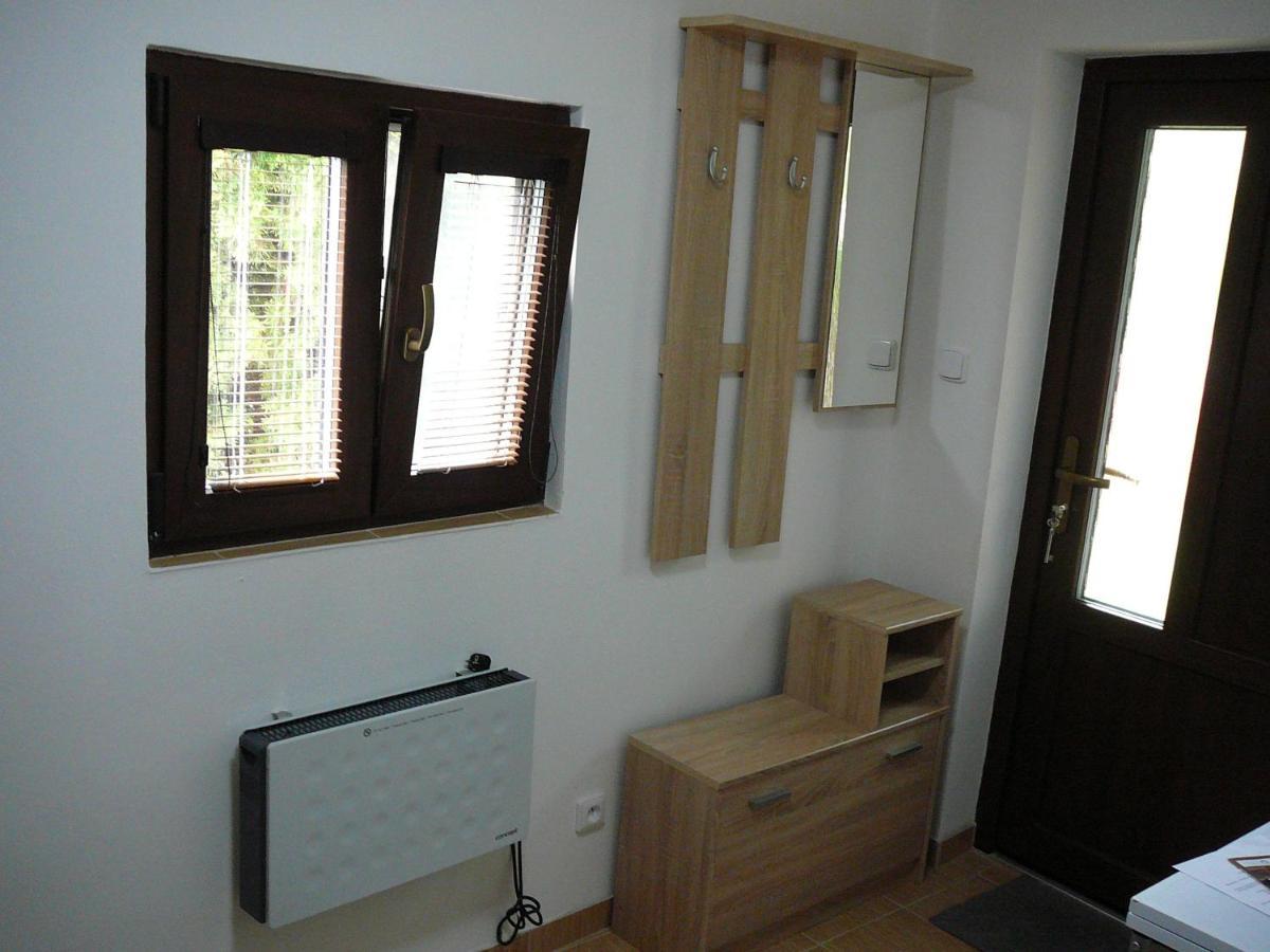 Chaloupka V Podyji - Podmoli Villa Buitenkant foto